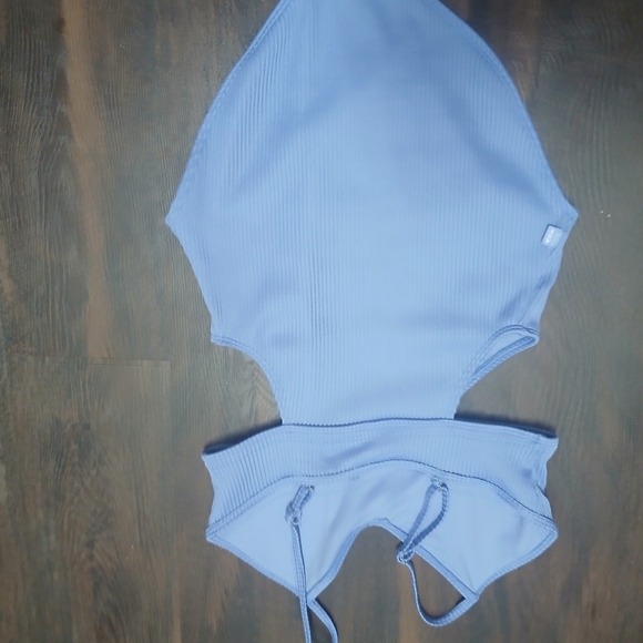 Abercrombie Kids Light‎ Blue Swimsuit - Picture 4 of 6